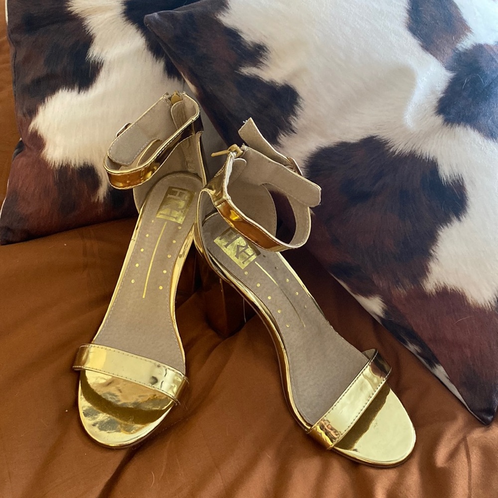 Gold vegas heels